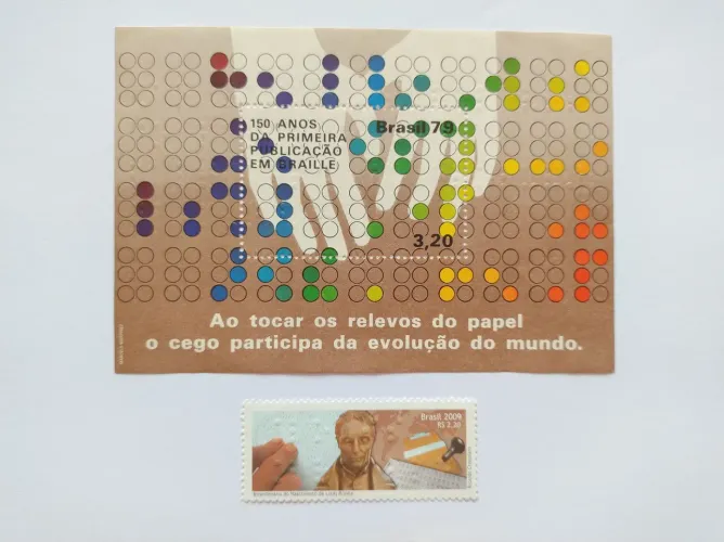 Coleção Selos Postais Kit com 2 selos nacionais Tema Braile