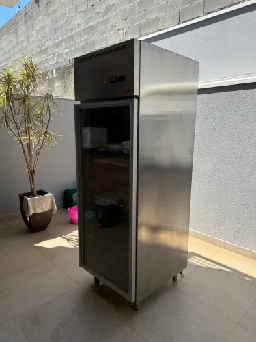 Refrigerador expositor inox industrial porta de vidro Sulfisa
