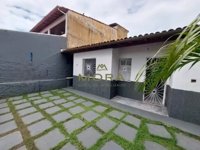 Casa à venda no Hernani Sá