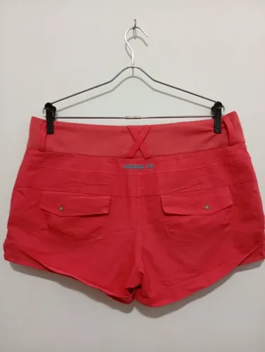 Shortinho feminino da Adidas
