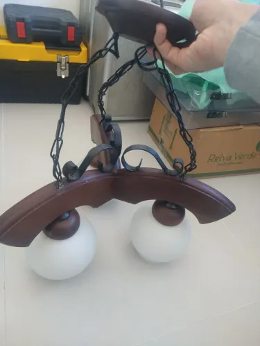 Luminária de teto retrô com globos de vidro