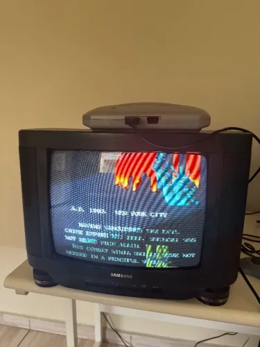 Tv Samsung Tubo