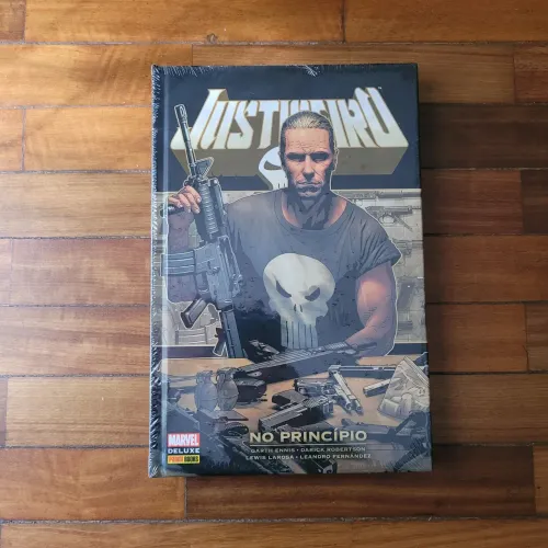 Justiceiro: No Princípio  (Marvel Deluxe) LACRADO 
