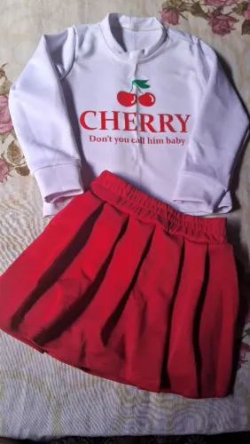 Conjunto Cherry - Blusa e Saia Vermelha
