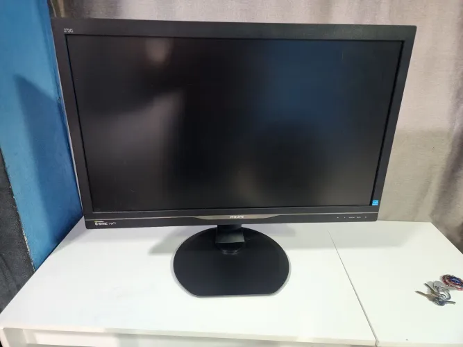 Monitor Philips com defeito