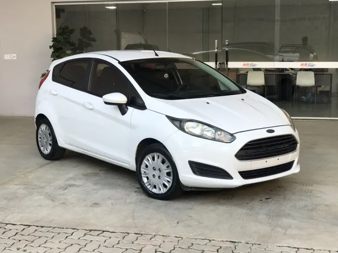 Ford Fiesta 1.5 16V Flex Mec. 5P 2015