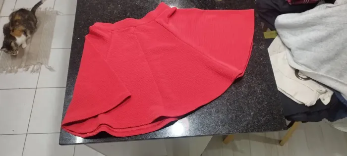 Saia Gode Vermelha Rodada
