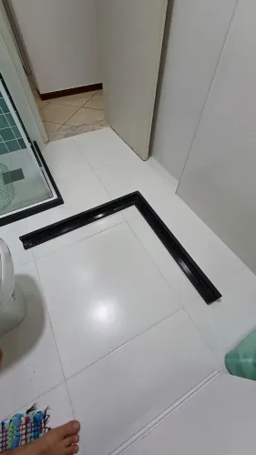 Granito em L para Box de Banheiro