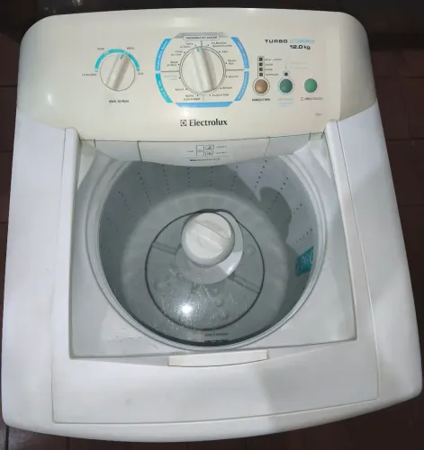 Máquina Electrolux 12kilos