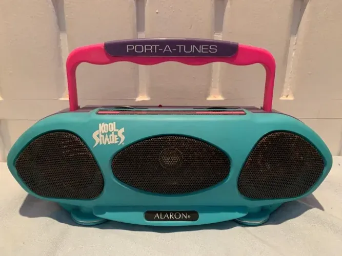 Radio AM/FM "Kool Shades" Alaron Port-a-Tunes Importado anos 2000 - NÃO TESTADO
