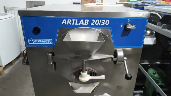Alphagel / Carpigiani Labo 20/30 trifásica maquina para gelato / artesanal