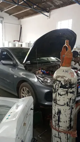 Ar condicionado automotivo