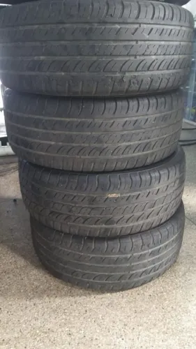 Pneus aro 18
