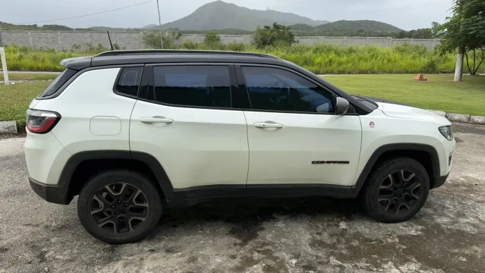 Jeep Compass Trailhawk 2.0 4X4 Dies. 16V Aut. 2021