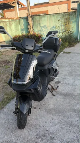 Moto Apólo 11 nova 2026 com documento