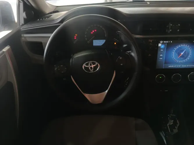 Toyota Corolla GLI 1.8 Flex 16V Aut. 2015