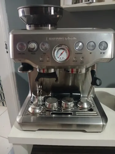 Cafeteira semi profissional tramontina
