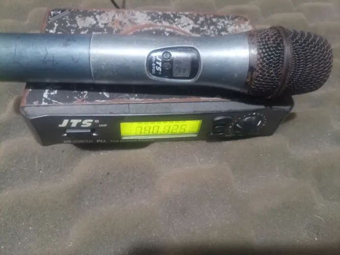 DESAPEGO Microfone sem fio UHF JTS US-9001D PLL