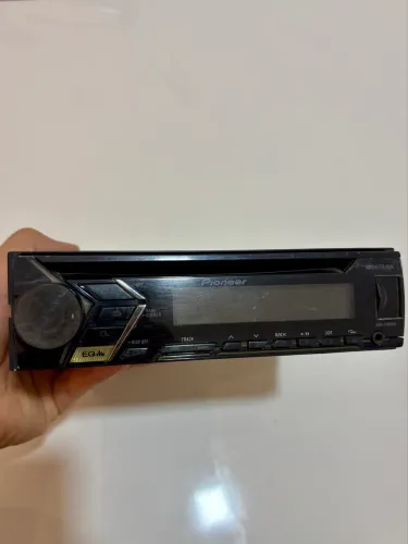 Pioneer DEH-S1050UB