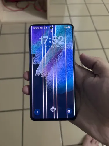 Celular semi novo vendo ou Troca em tablet