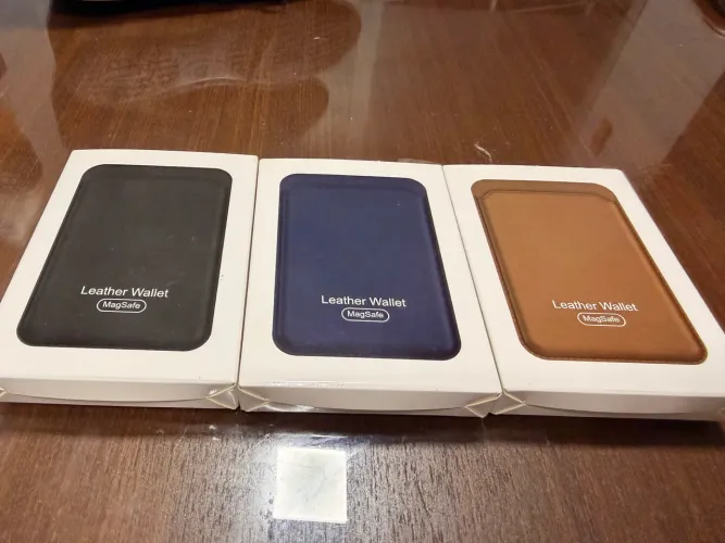 Porta Cartões Apple MagSafe em Couro