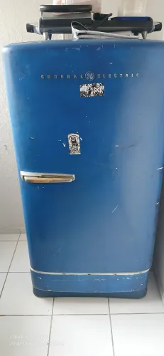 VENDO GELADEIRA VINTAGE GENERAL ELECTRIC 1940