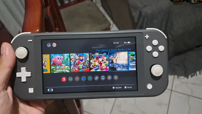 Switch lite desbloqueado preto(faço envio)