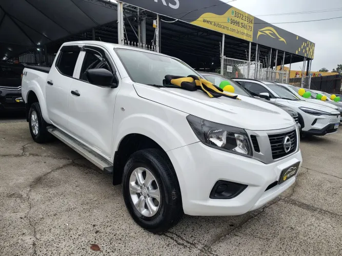 Nissan Frontier S CD 4X4 2.3 TB Diesel Mec. 2022