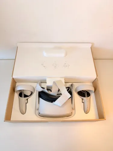 Oculos de realidade virtual Meta Quest 2 128GB UR0299