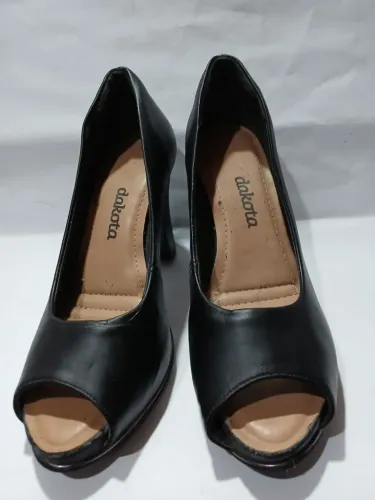 Sapato peep toe Dakota