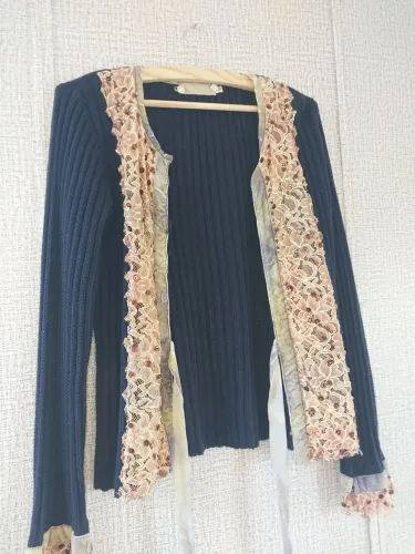 Casaquinho de inverno estilo romântico