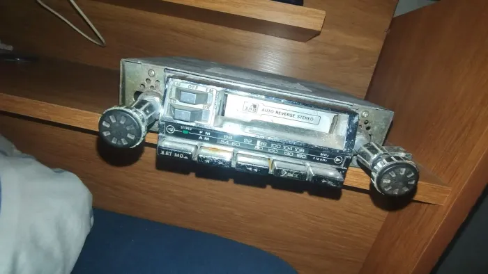 ? Rádio Automotivo Vintage Antigo AM/FM Toca-Fitas Auto Reverse - Retrô