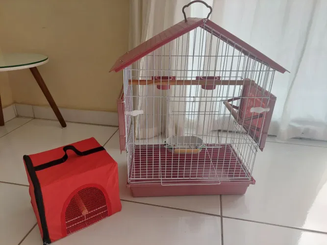 Gaiola para calopsita (Acompanha uma gaiola de transporte)