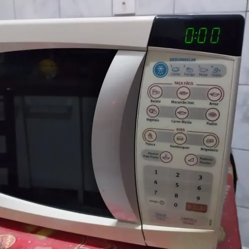 Micro-ondas 110V 20L