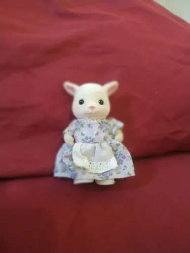Boneco Sylvanian families