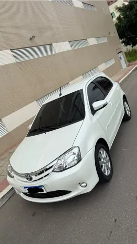 Toyota Etios XLS 1.5 Flex 5P Aut. 2017