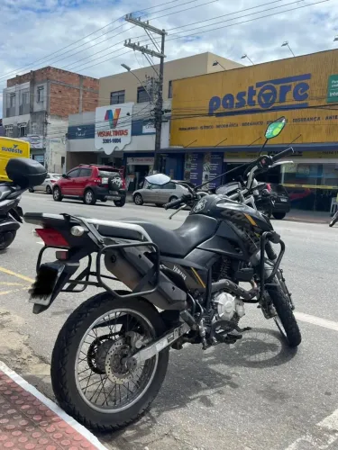 Vende-se xtz z 2020 com 25.000 km