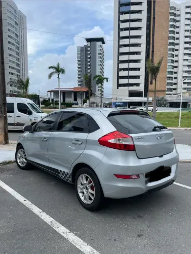 Chery Celer Hatch 1.5 16V Flex 5P 2013