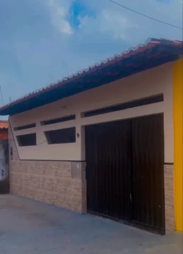 VENDO - CASA PIRAPEMAS