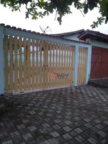 Casa com 2 dormitórios à venda, 100 m² por R$ 220.000,00 - Balneário Itaguaí - Mongaguá/SP