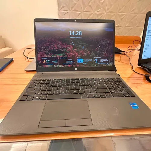 Notebook HP i5