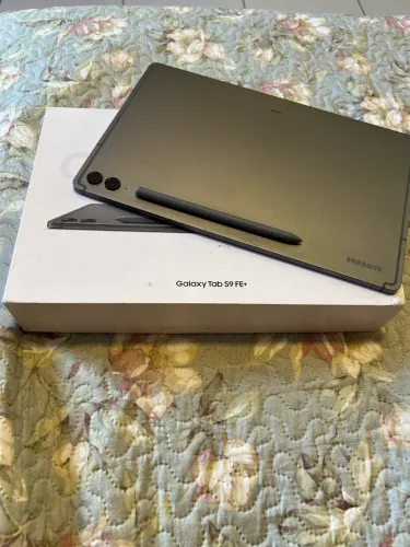 Tablet Samsung Galaxy Tab S9 FE+ Wifi 128GB 8GB RAM Tela Imersiva de 12.4'' Cor Cinza