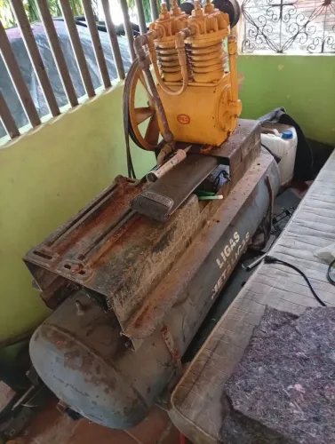 Compressor ar