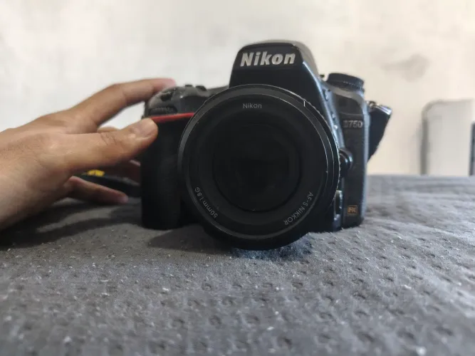Nikon D750