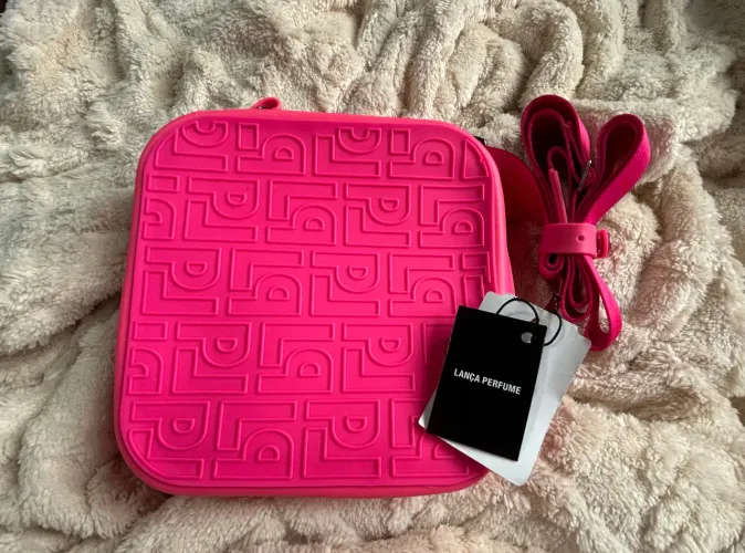 Bolsa lança perfume Crossbody rosa (NOVA, BOLSA NUNCA USADA)