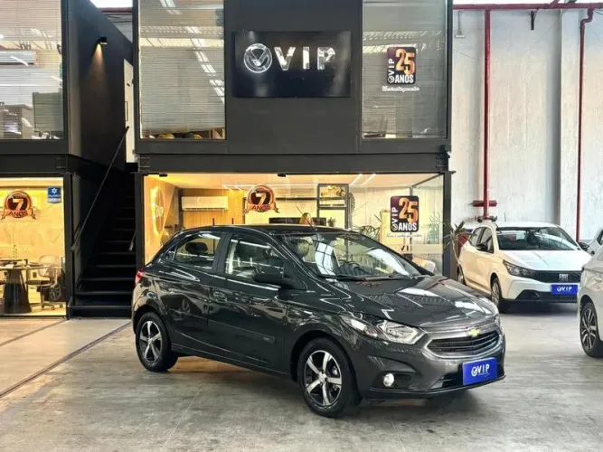 Chevrolet Onix Hatch LTZ 1.4 8V Flex Aut. 4P 2017