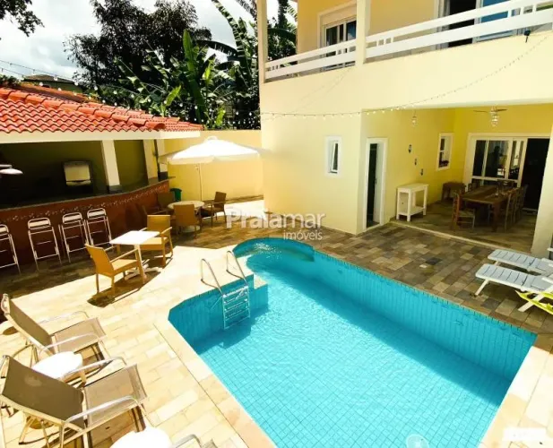 CASA EM CONDOMÍNIO FECHADO | 04 SUÍTES | PISCINA AQUECIDA PRIVATIVA | 04 VAGAS | 220M² | J