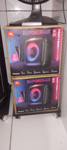 Vendo JBL partybox encore2 com 2.microfones aceito cartão ZAP *90 aproveite