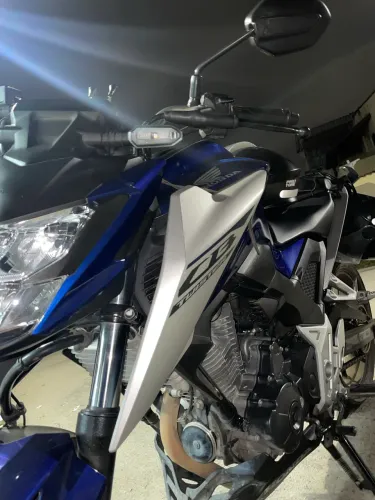 Cb300f 2026 no precinho