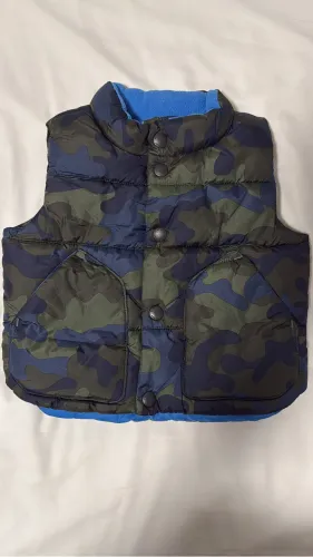 Colete camuflado Gap